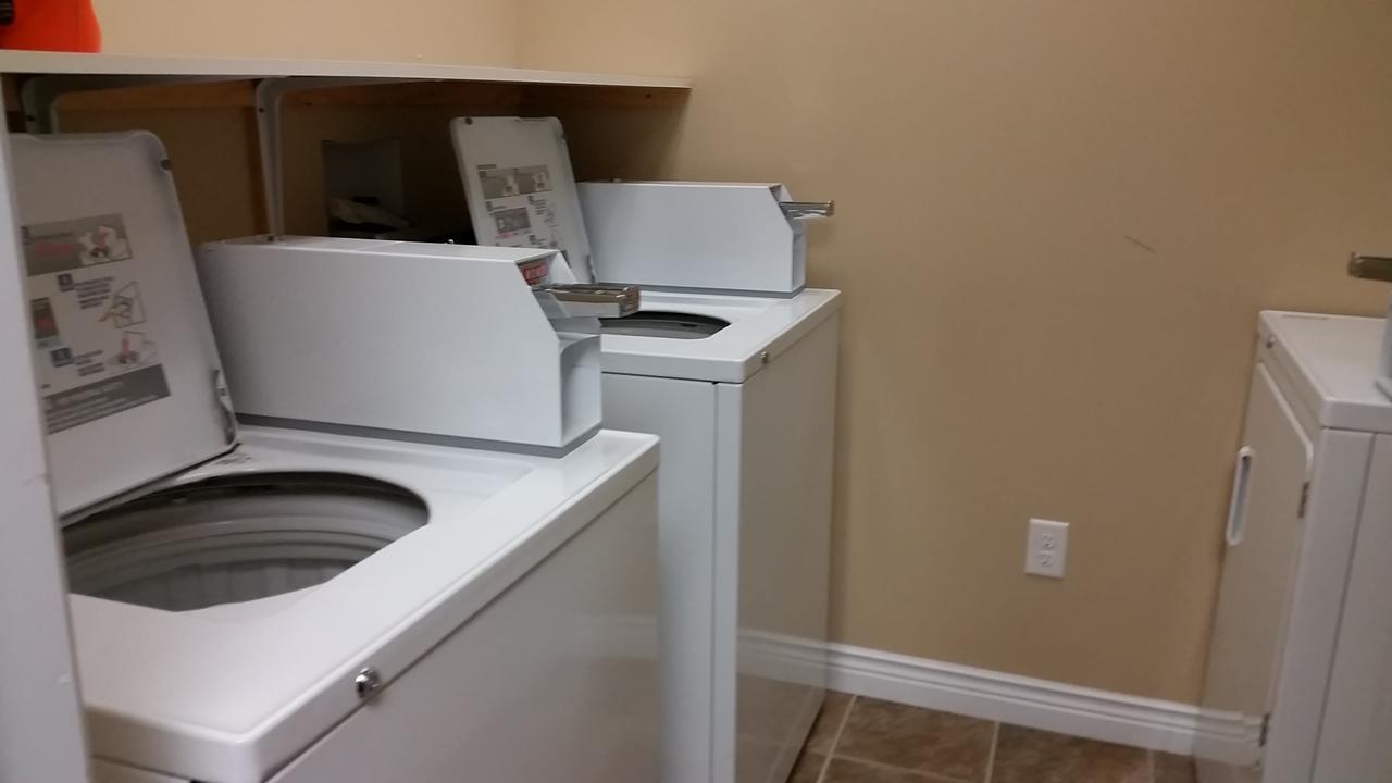 Riverview Suites Clarenville Bagian luar foto