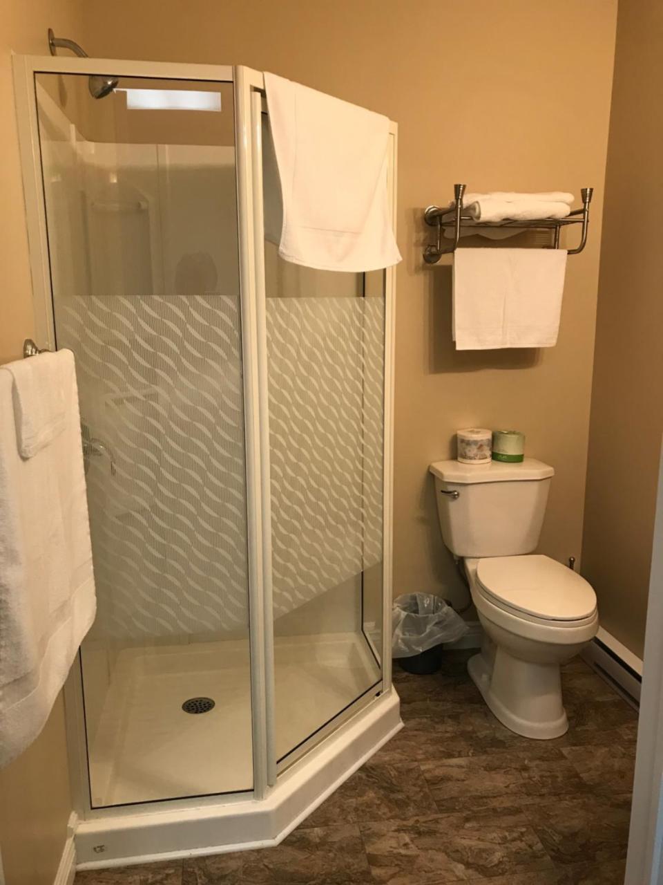 Riverview Suites Clarenville Bagian luar foto